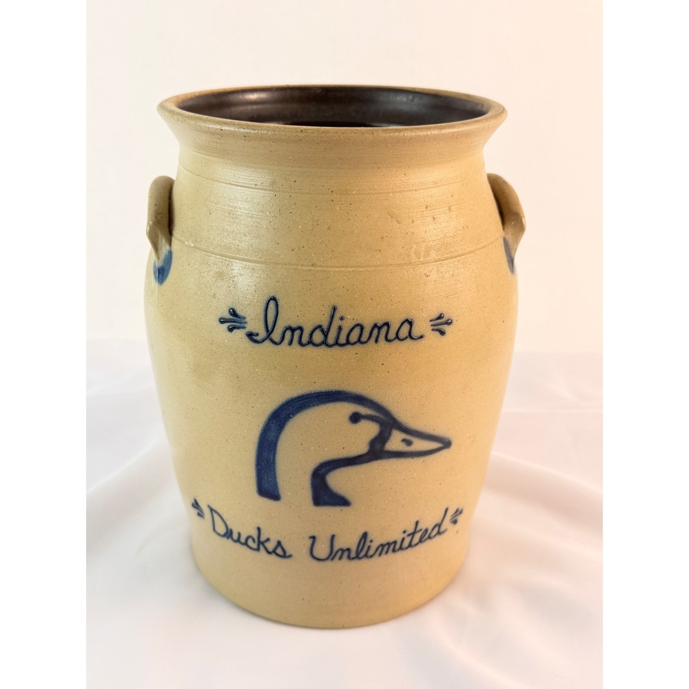 Conner Prairie 2005 Indiana Ducks Unlimited Salt Glazed Stoneware Crock 9.5"